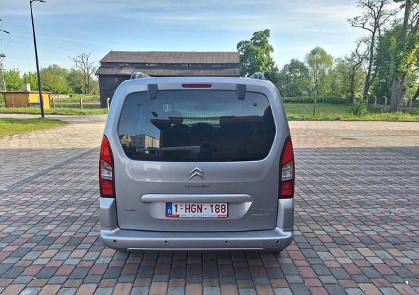 Citroen Berlingo cena 36000 przebieg: 156000, rok produkcji 2016 z Koło małe 79